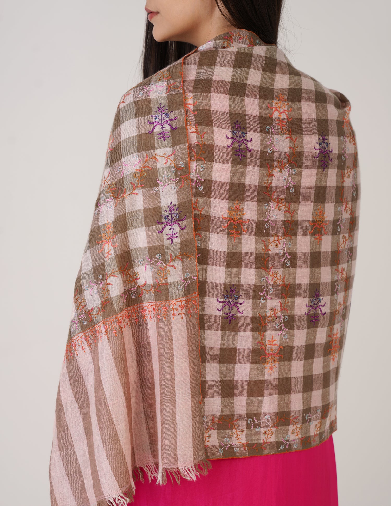 Kashmiri Handwoven Pashmina Sozni Stole Modern Check – Natural &amp; Baby Pink | Handwoven Heritage - Kashmir Box