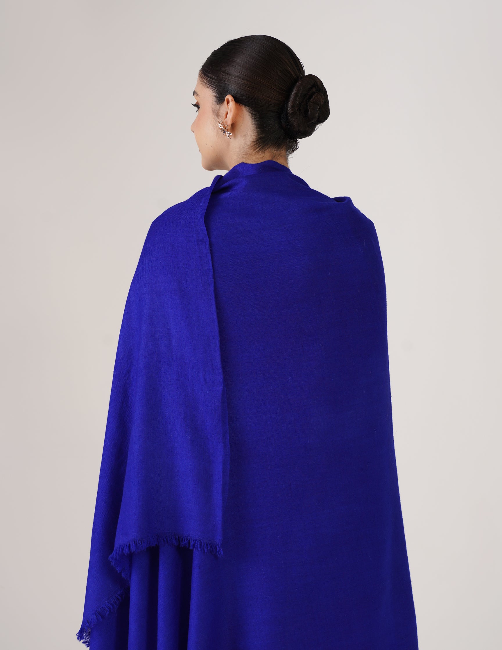 Kashmiri Handwoven Solid Cashmere Pashmina Shawl – Royal Blue | Handwoven Heritage - Kashmir Box