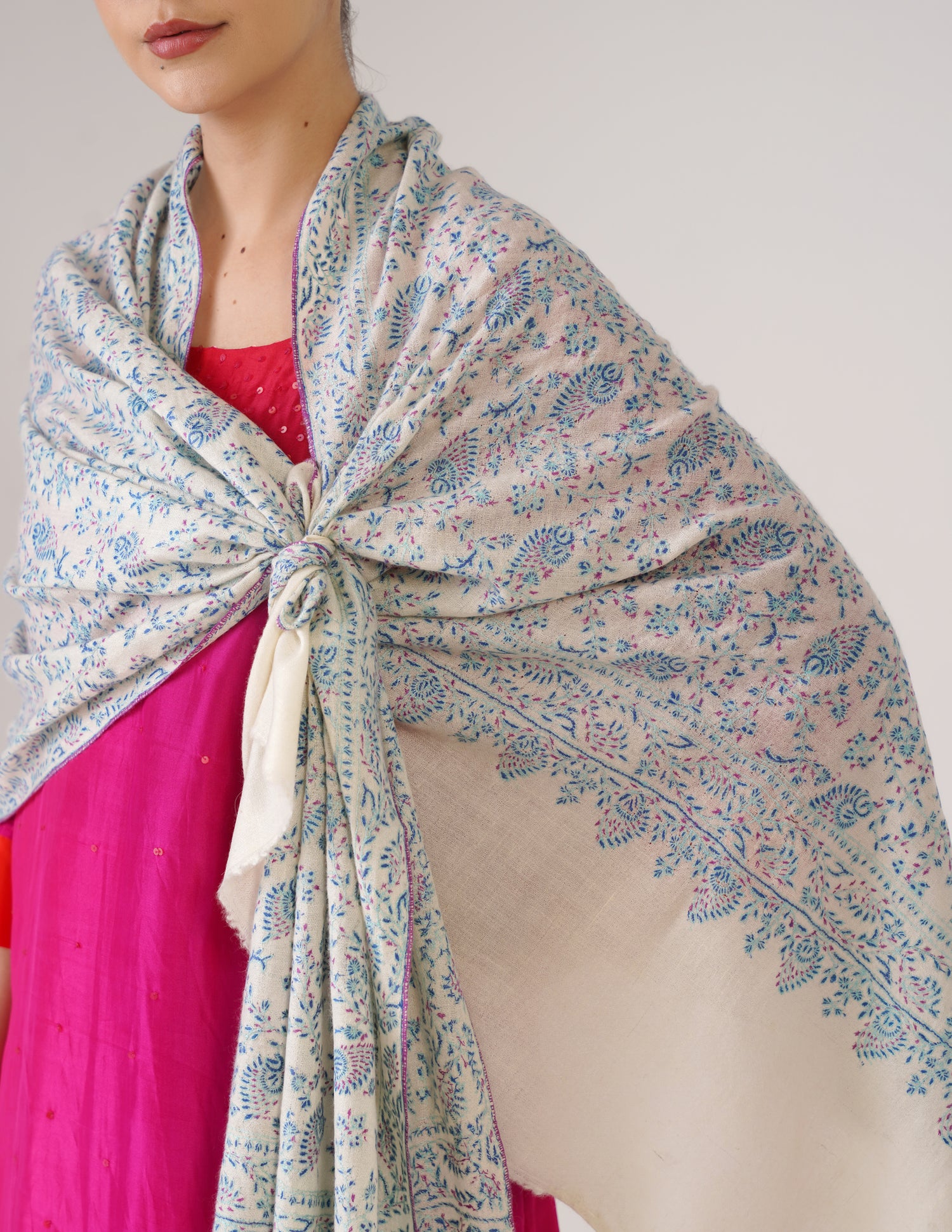 Kashmiri Handwoven Pashmina Sozni Stole Heavy Jaalidar – White | Handwoven Heritage - Kashmir Box