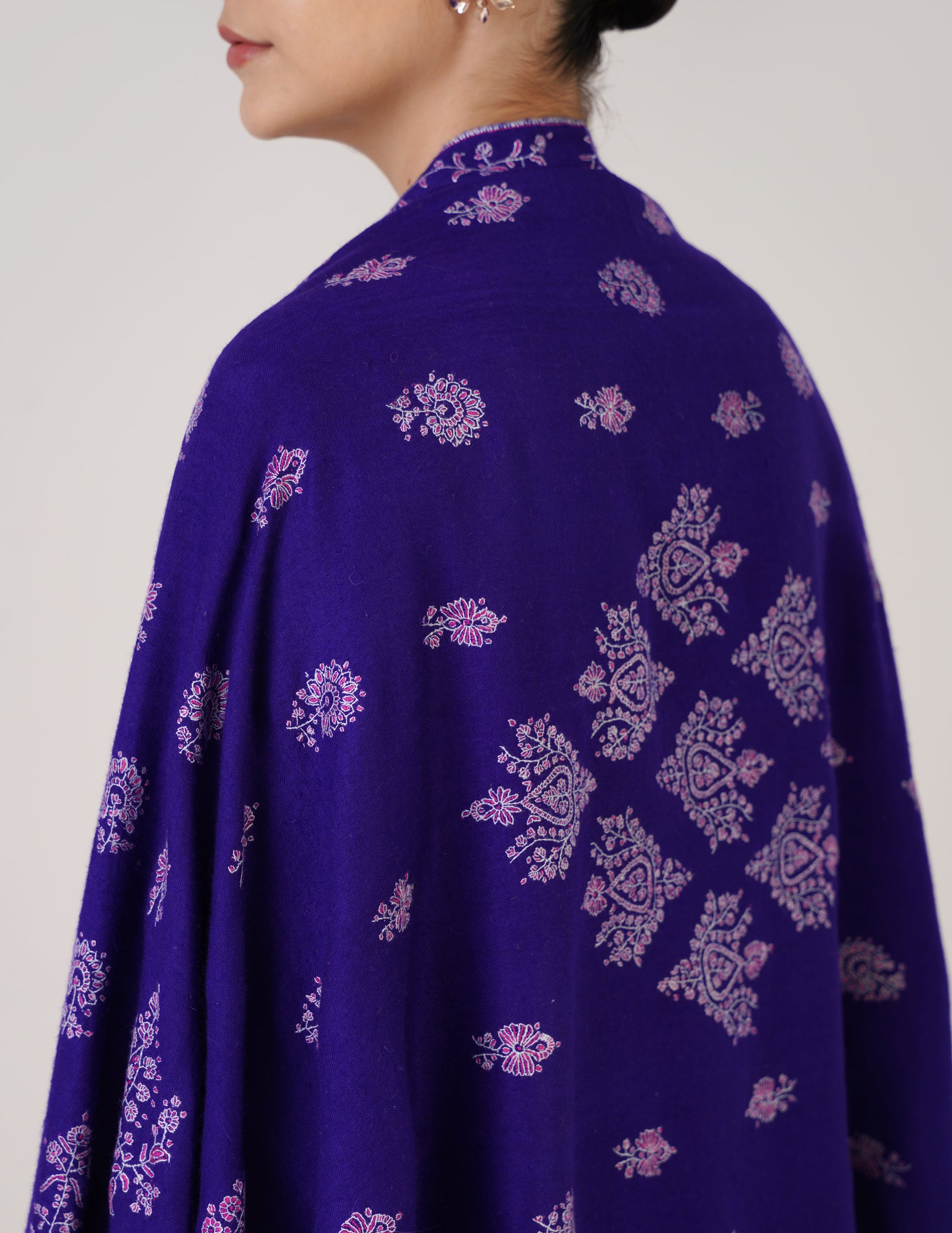 Kashmiri Handwoven Pashmina Sozni Stole Modern Design – Royal Blue | Handwoven Heritage - Kashmir Box