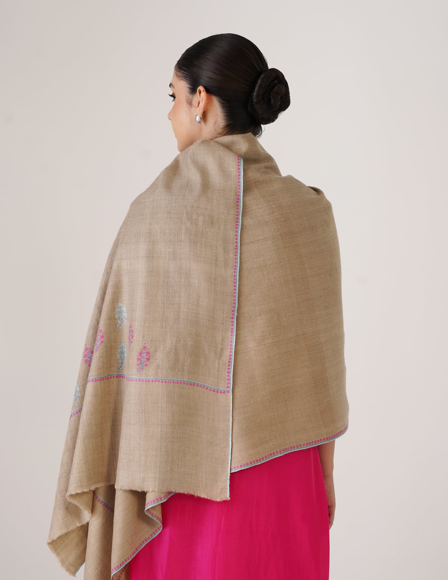 Kashmiri Handwoven Pashmina Sozni Stole Bootidaar – Natural | Handwoven Heritage - Kashmir Box