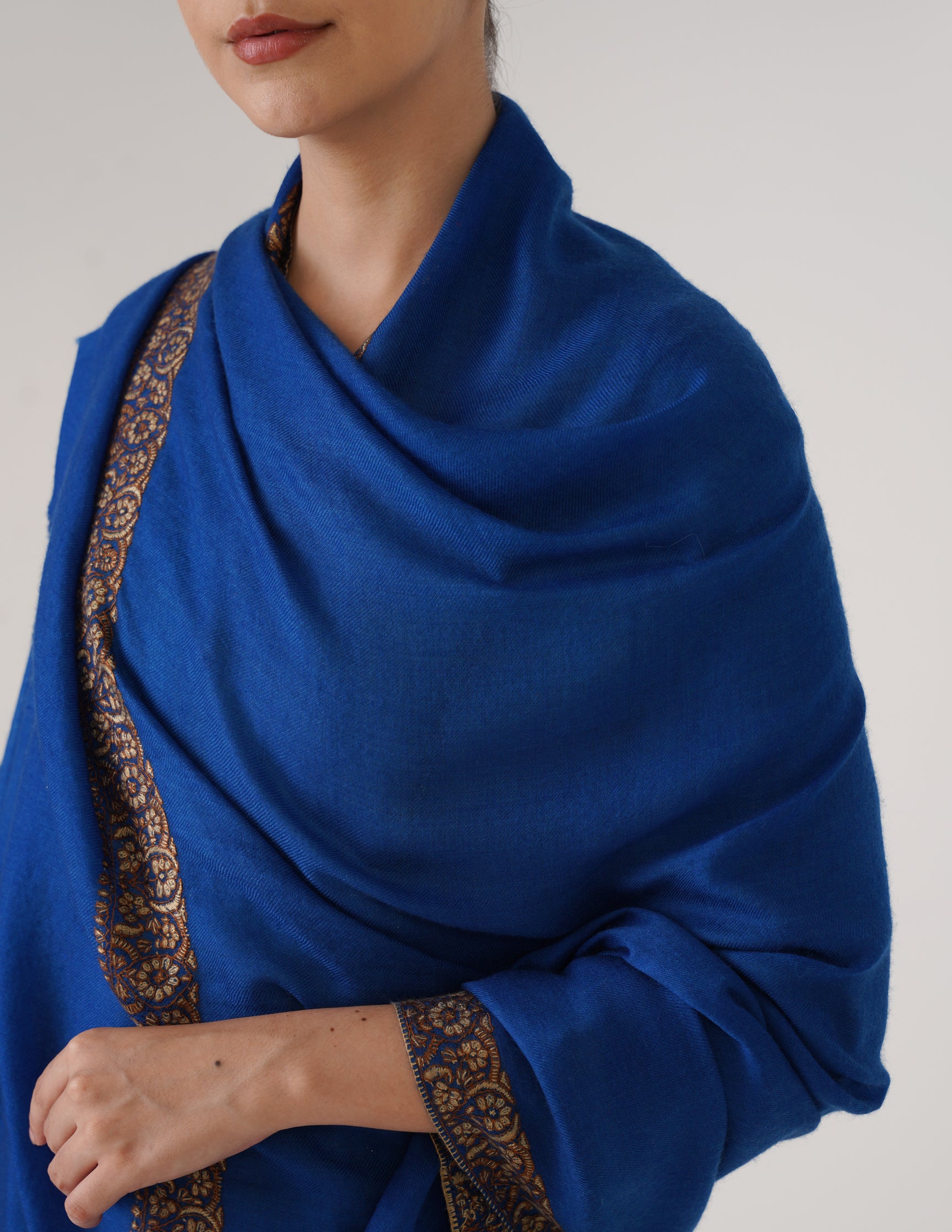 Kashmiri Handwoven Pashmina Sozni Shawl Doredaar – Blue | Brown &amp; Mehendi Heritage - Kashmir Box