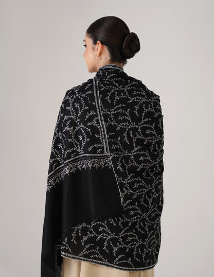 Kashmiri Handwoven Pashmina Sozni Shawl Jaalidar – Black | White Sozni Heritage - Kashmir Box