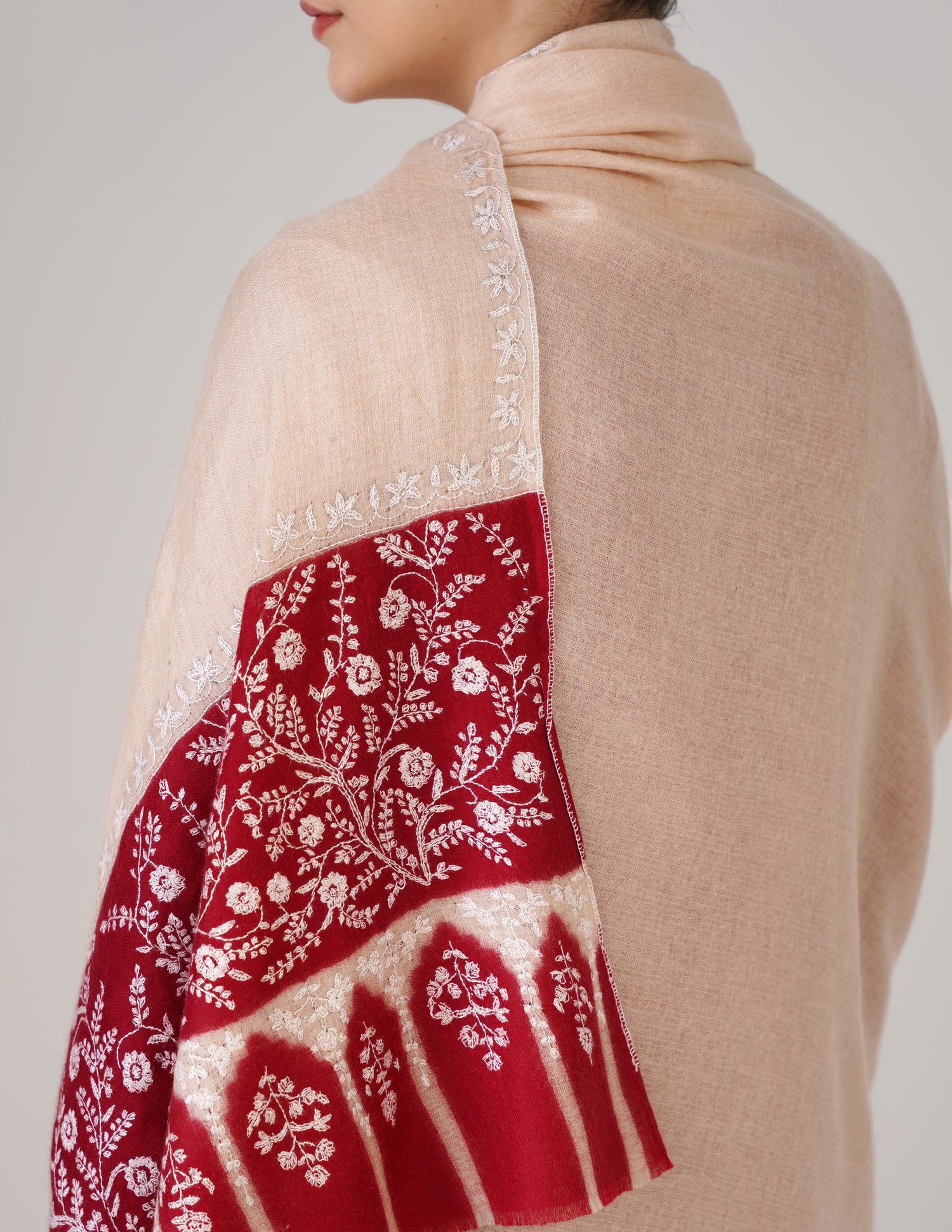 Kashmiri Handwoven Pashmina Sozni Shawl Modern Design – Almond | White Heritage - Kashmir Box