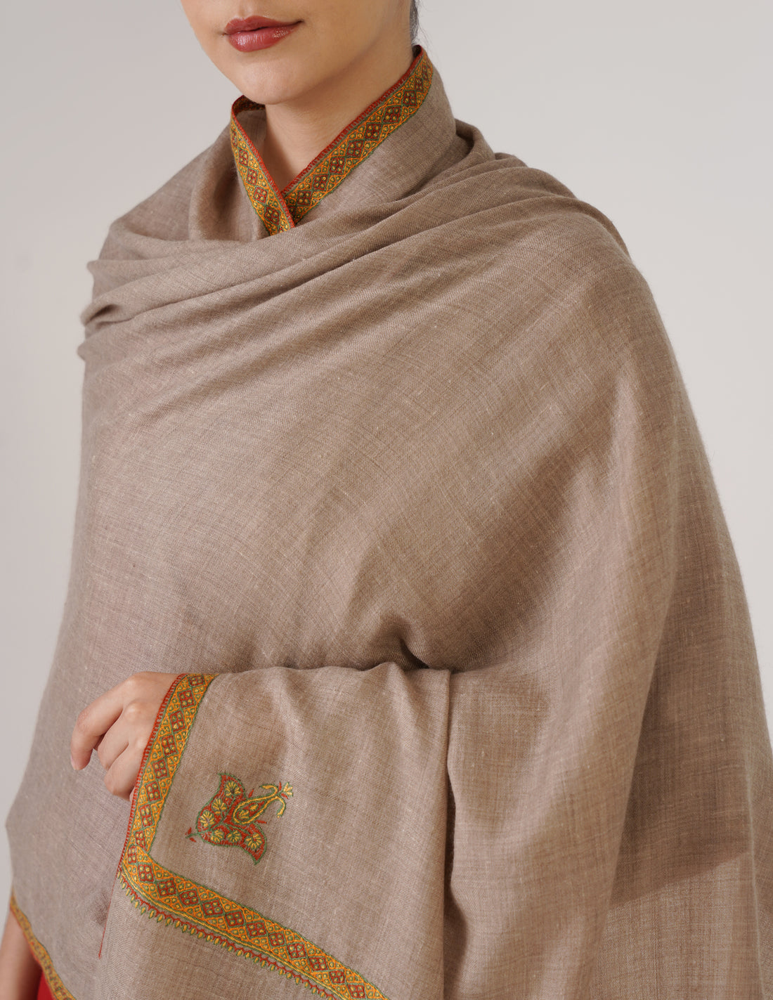 Kashmiri Handwoven Pashmina Sozni Stole Hashidaar – Natural | Multicolour Heritage - Kashmir Box