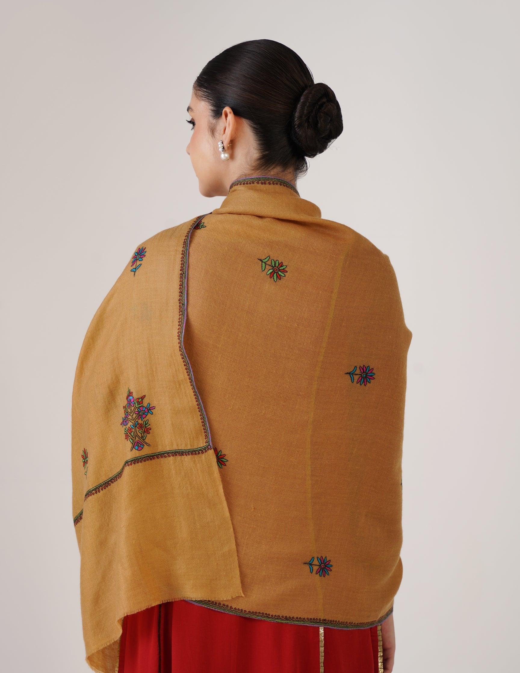 Kashmiri Handwoven Pashmina Sozni Stole Bootidar – Mustard | Multicolour Heritage - Kashmir Box