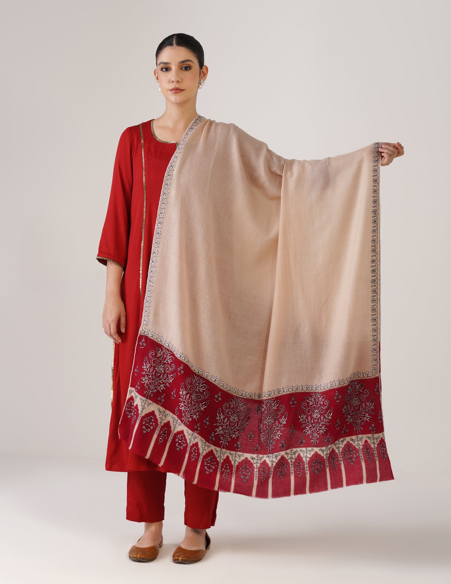 Kashmiri Handwoven Pashmina Sozni Shawl Modern Design – Almond | White &amp; Black Heritage - Kashmir Box