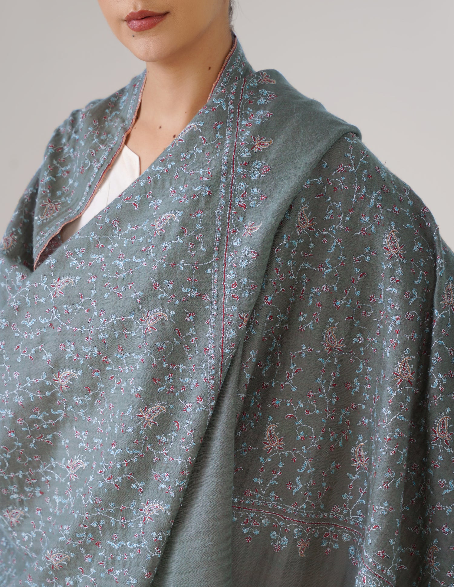Kashmiri Handwoven Pashmina Sozni-Tilla Shawl – Olive Green | Heritage Luxury - Kashmir Box