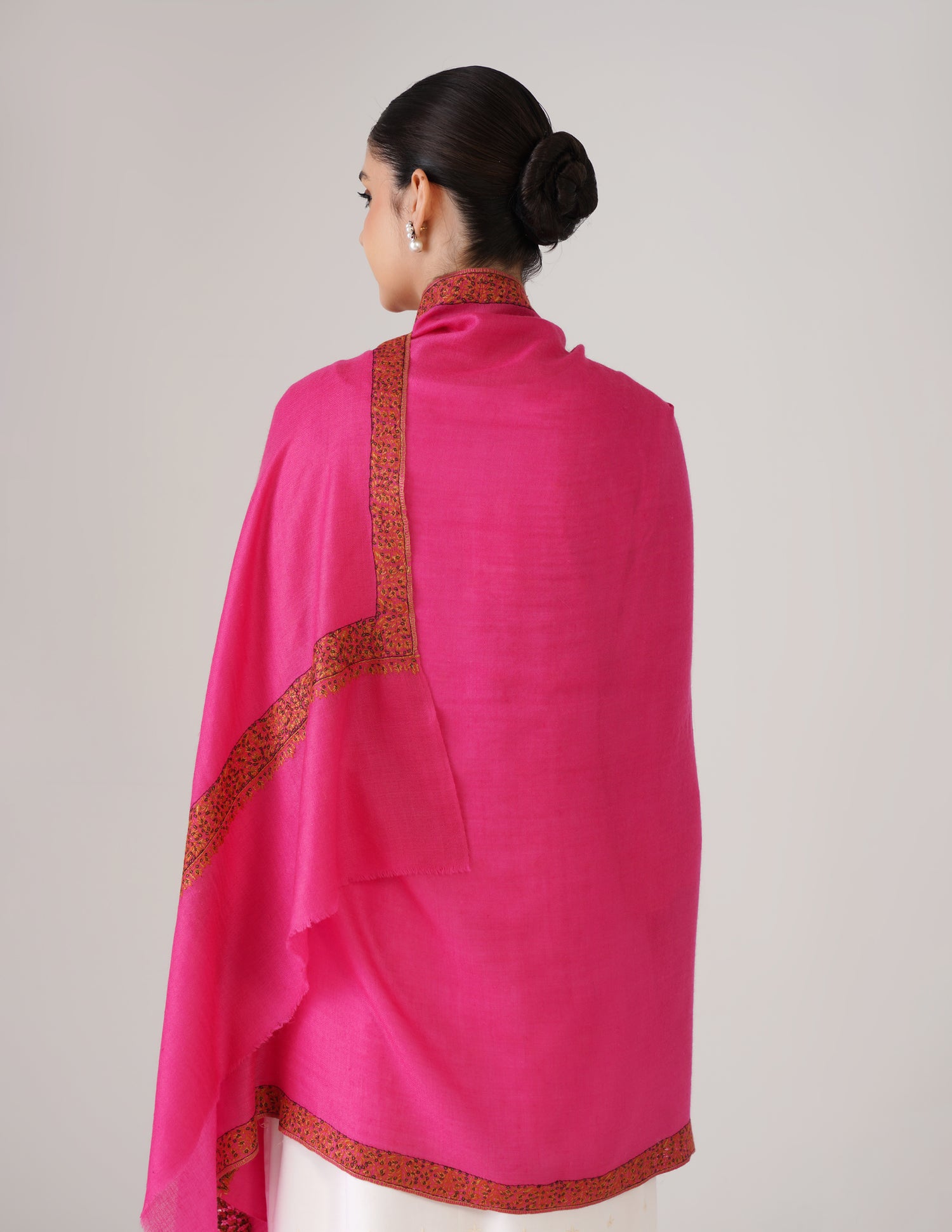 Kashmiri Handwoven Pashmina Sozni Shawl Doredaar – Pink | Multicolour Heritage - Kashmir Box