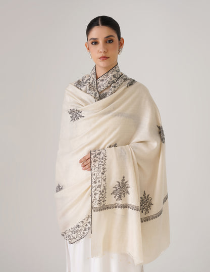 Kashmiri Handwoven Pashmina Sozni Shawl Bootidar – Off White | Black Heritage - Kashmir Box