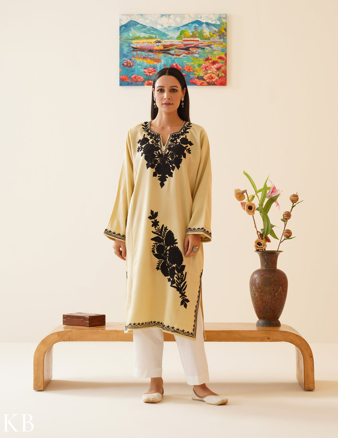 Rang-e-Khizan Ivory Grace Aari Phiran - Kashmir Box