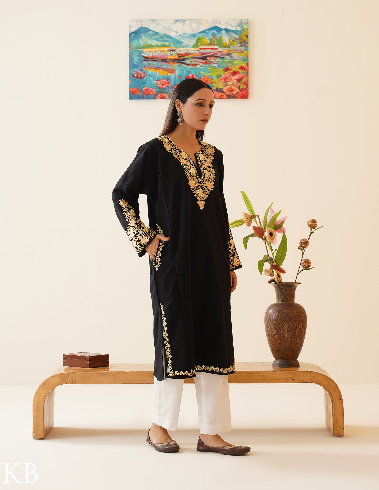 Best Price Kashmiri Black Chinar Aari Phiran |Shop Online| Kashmir