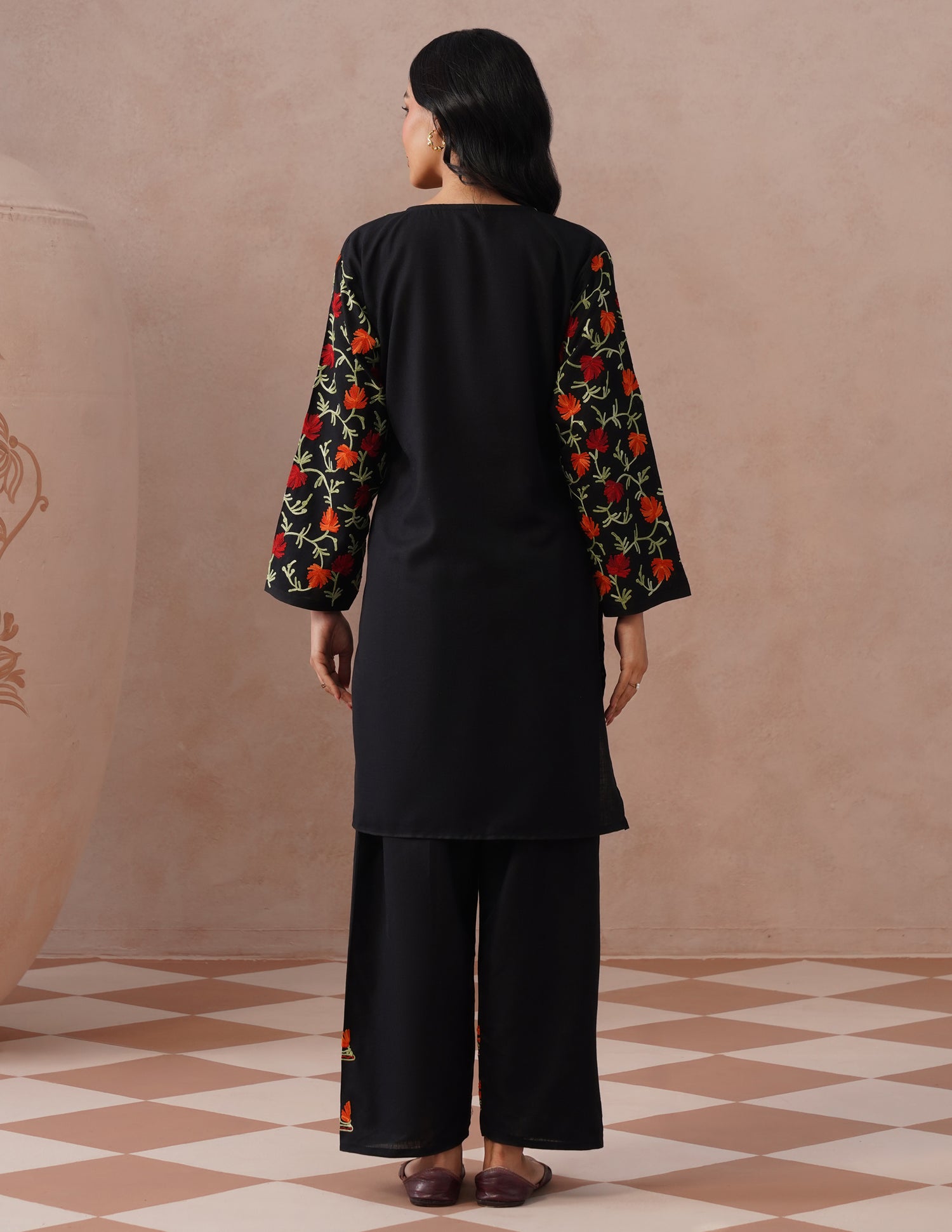 Black Cotton Coordset – Vibrant Multicolor Aari Work | Versatile Ethnic Wear - Kashmir Box