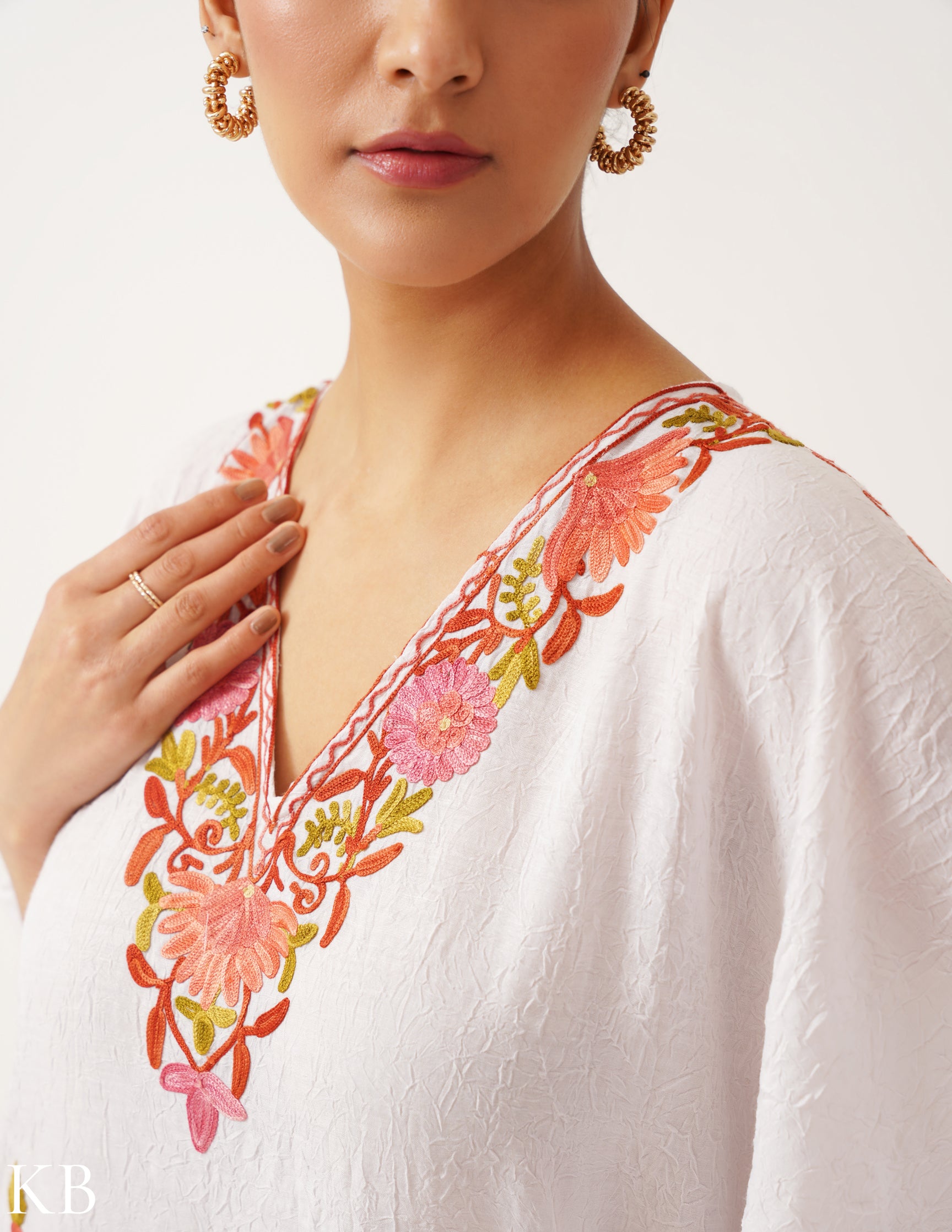 Peachy Tint  Aari Embroidered Crisp White Kaftan - Kashmir Box