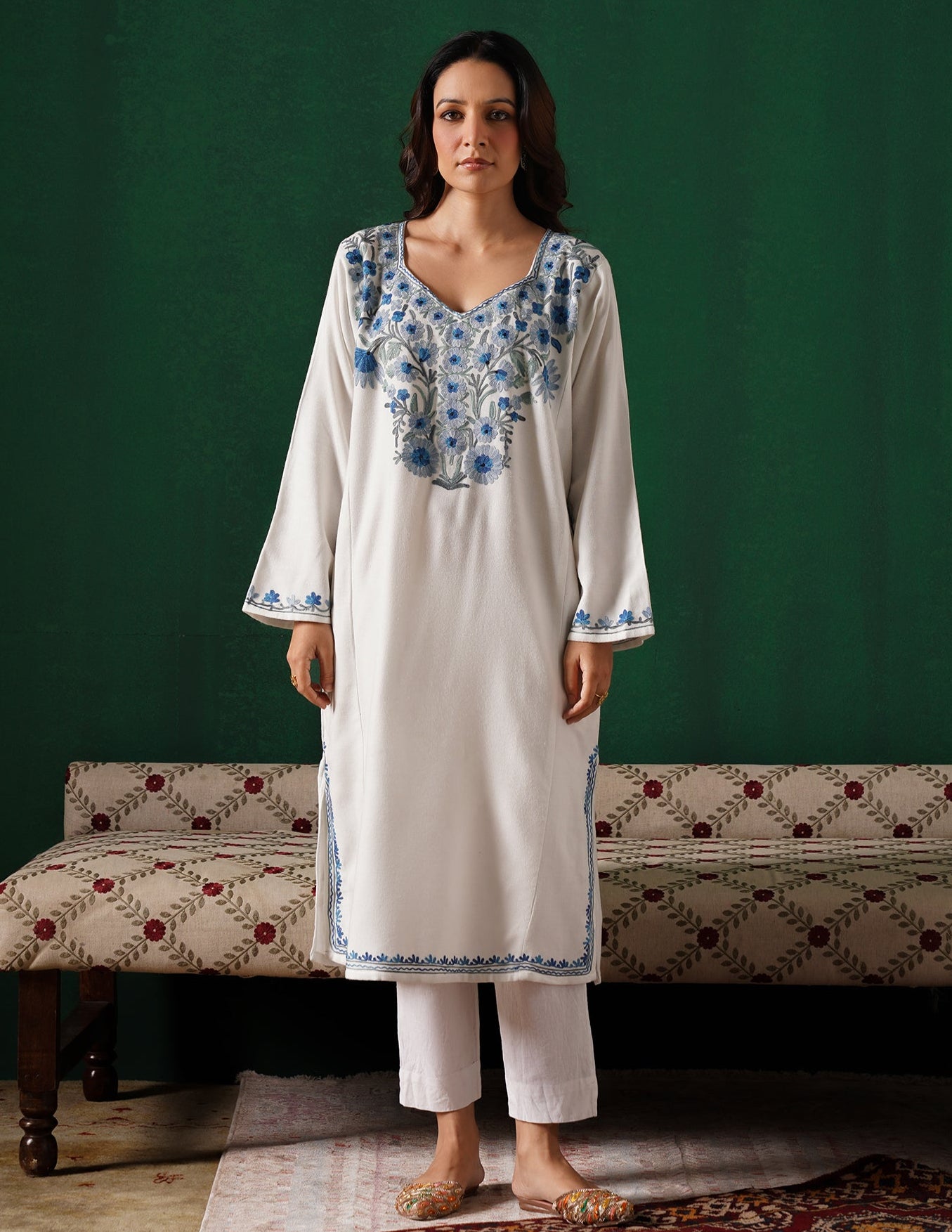 Kashmiri Blue &amp; Grey Aari Embroidered Woollen Phiran – White | Timeless Winter Wear - Kashmir Box