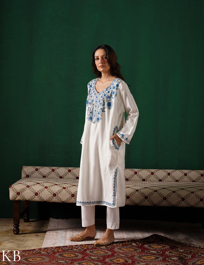 Kashmiri Blue &amp; Grey Aari Embroidered Woollen Phiran – White | Timeless Winter Wear - Kashmir Box