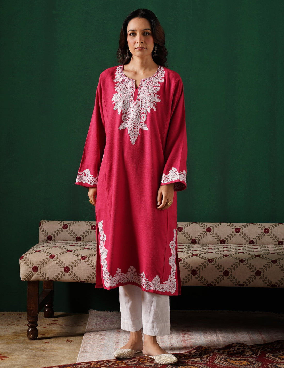 Kashmiri Light Pink Aari &amp; Zari Outlined Woollen Phiran – Dark Pink | Timeless Winter Wear - Kashmir Box