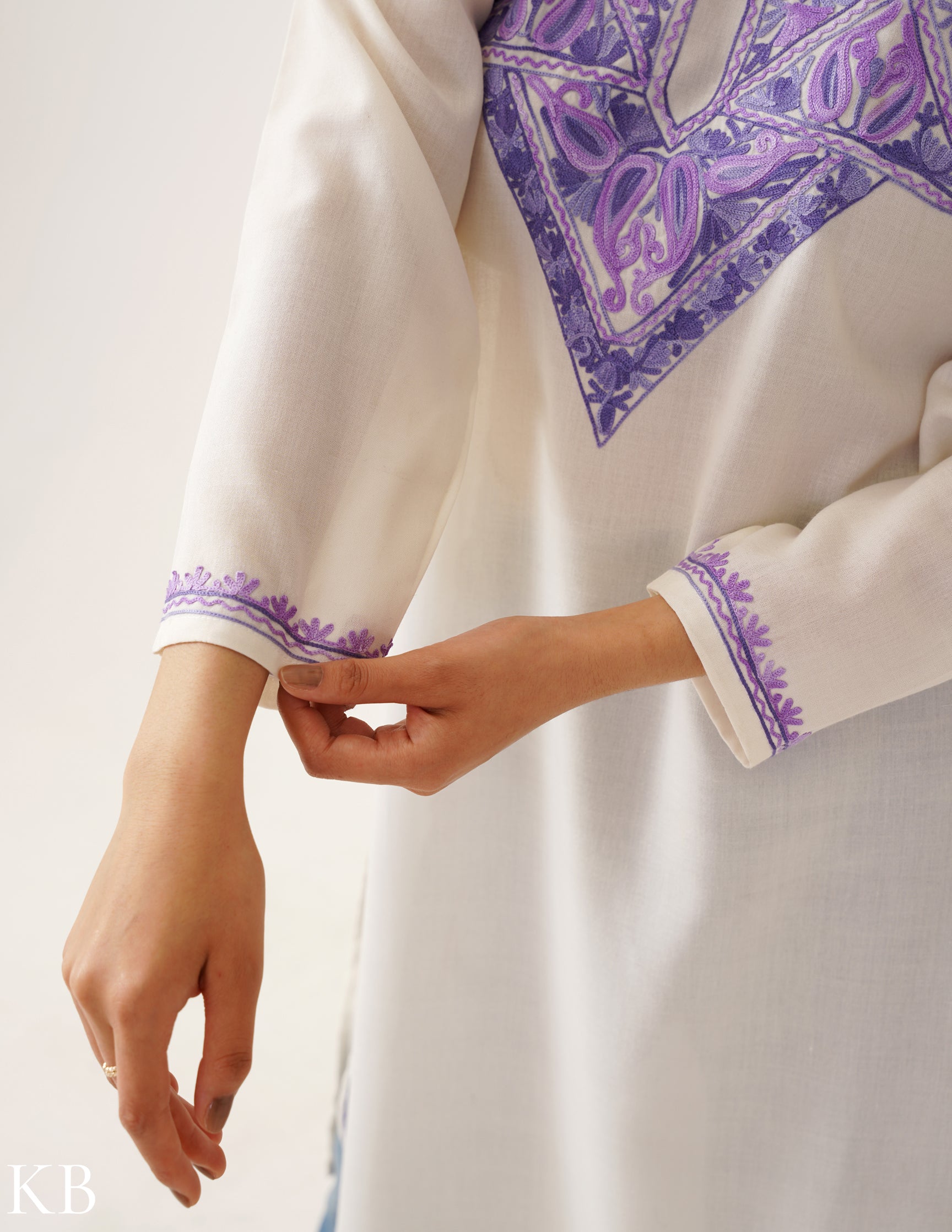 Lilac-Tinted Embroidered White Kurti - Kashmir Box