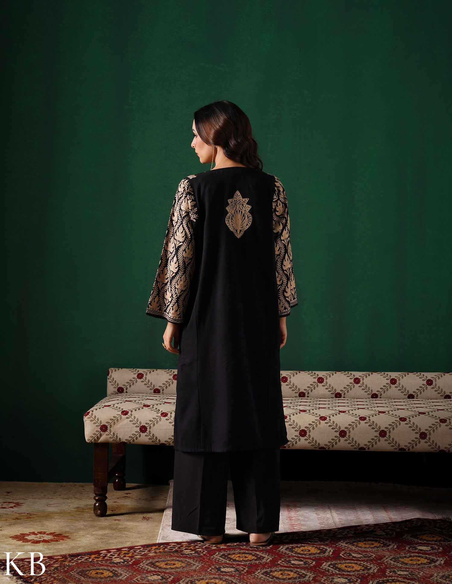 Kashmiri Light Brown Aari Embroidered Woollen Phiran – Black | Timeless Winter Wear - Kashmir Box