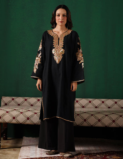 Kashmiri Golden Boti Tilla Embroidered Woollen Phiran – Black | Handcrafted Heritage - Kashmir Box