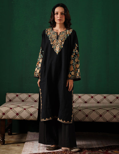 Rang-e-Khizan Pure Luxurious Wool Black Aari Phiran - Kashmir Box