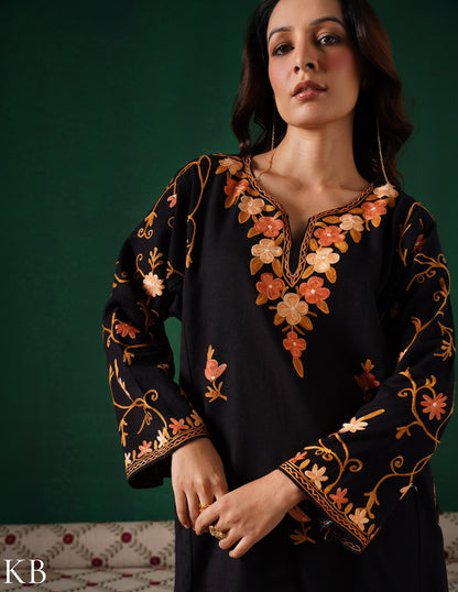 Kashmiri Pink &amp; Brown Aari Embroidered Woollen Phiran – Black | Timeless Winter Wear - Kashmir Box