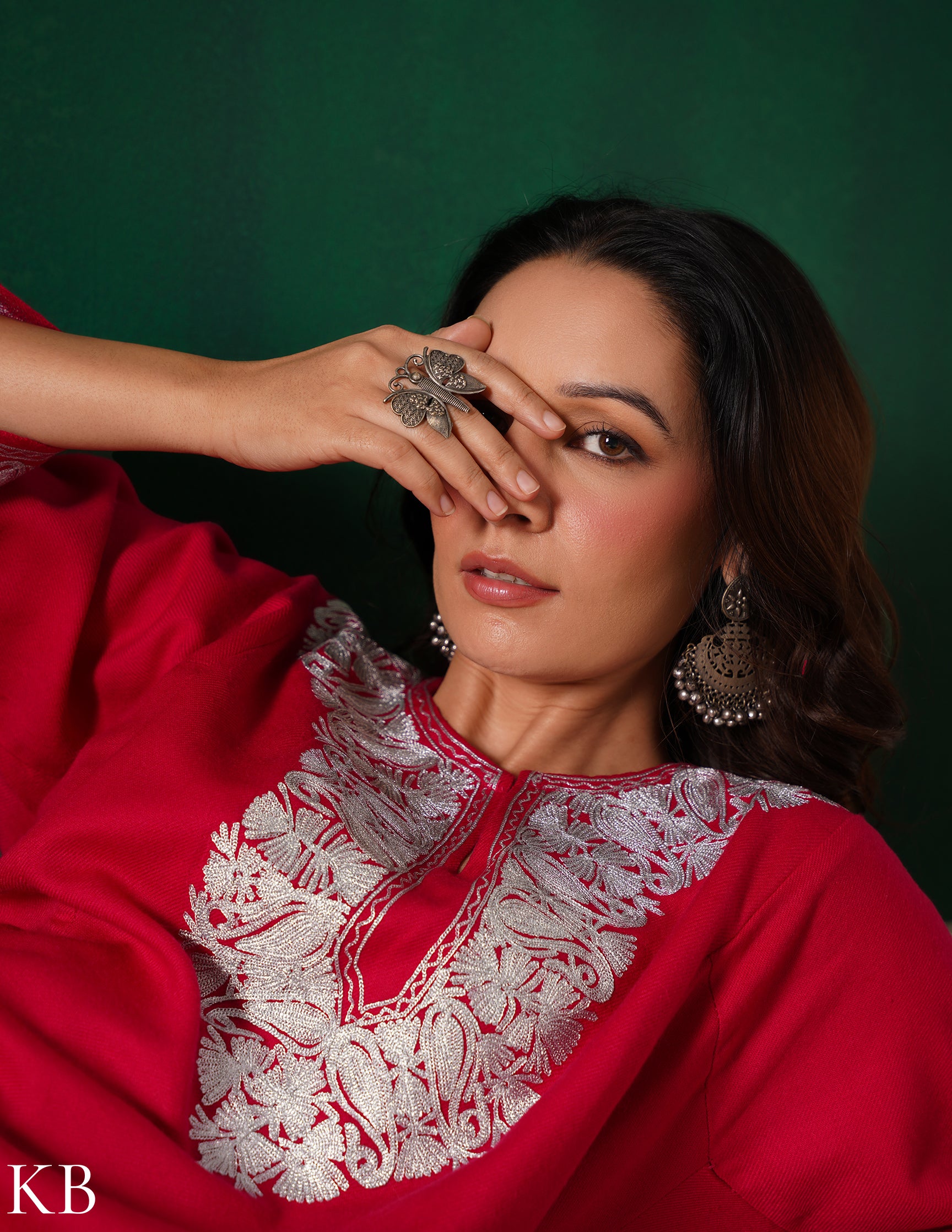 Kashmiri Silver Zari Embroidered Woollen Phiran – Pink | Handcrafted Heritage - Kashmir Box