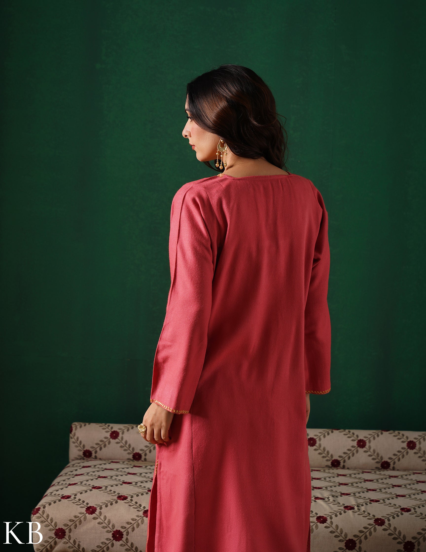 Kashmiri Golden Boti Tilla Embroidered Woollen Phiran – Pink | Handcrafted Heritage - Kashmir Box