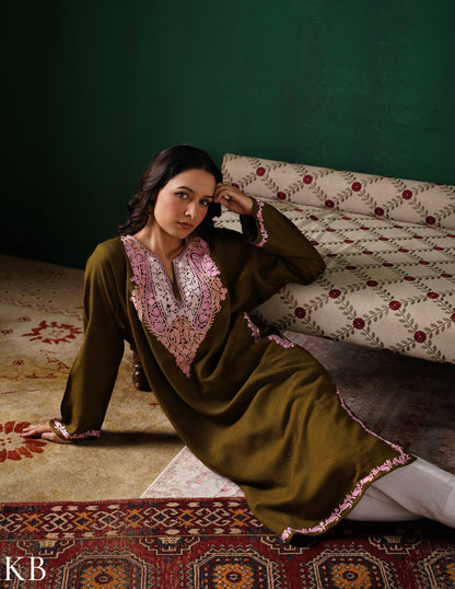 Kashmiri Light Pink Aari Embroidered Woollen Phiran – Olive Green | Timeless Winter Wear - Kashmir Box
