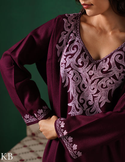 Kashmiri Light Purple Aari Embroidered Woollen Phiran – Wine | Timeless Winter Wear - Kashmir Box