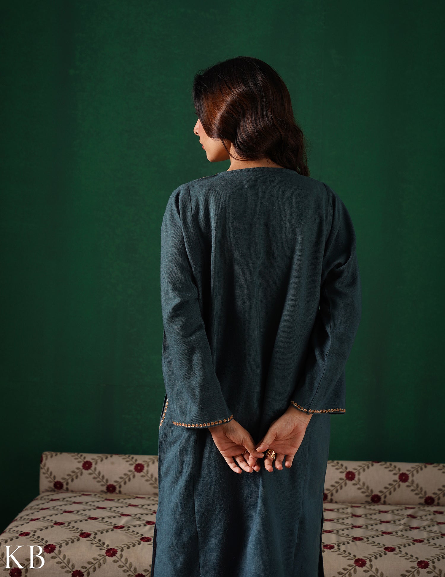 Kashmiri Golden Boti Tilla Embroidered Woollen Phiran – Grey | Handcrafted Heritage - Kashmir Box