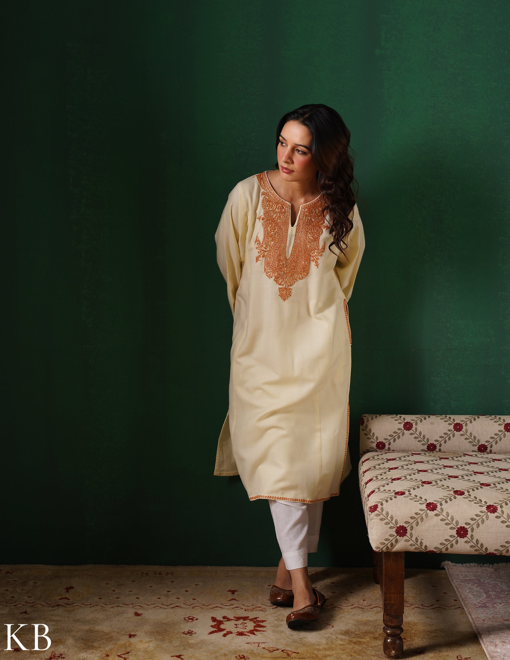 Kashmiri Golden Boti Tilla Embroidered Woollen Phiran – Eggshell White | Handcrafted Heritage - Kashmir Box