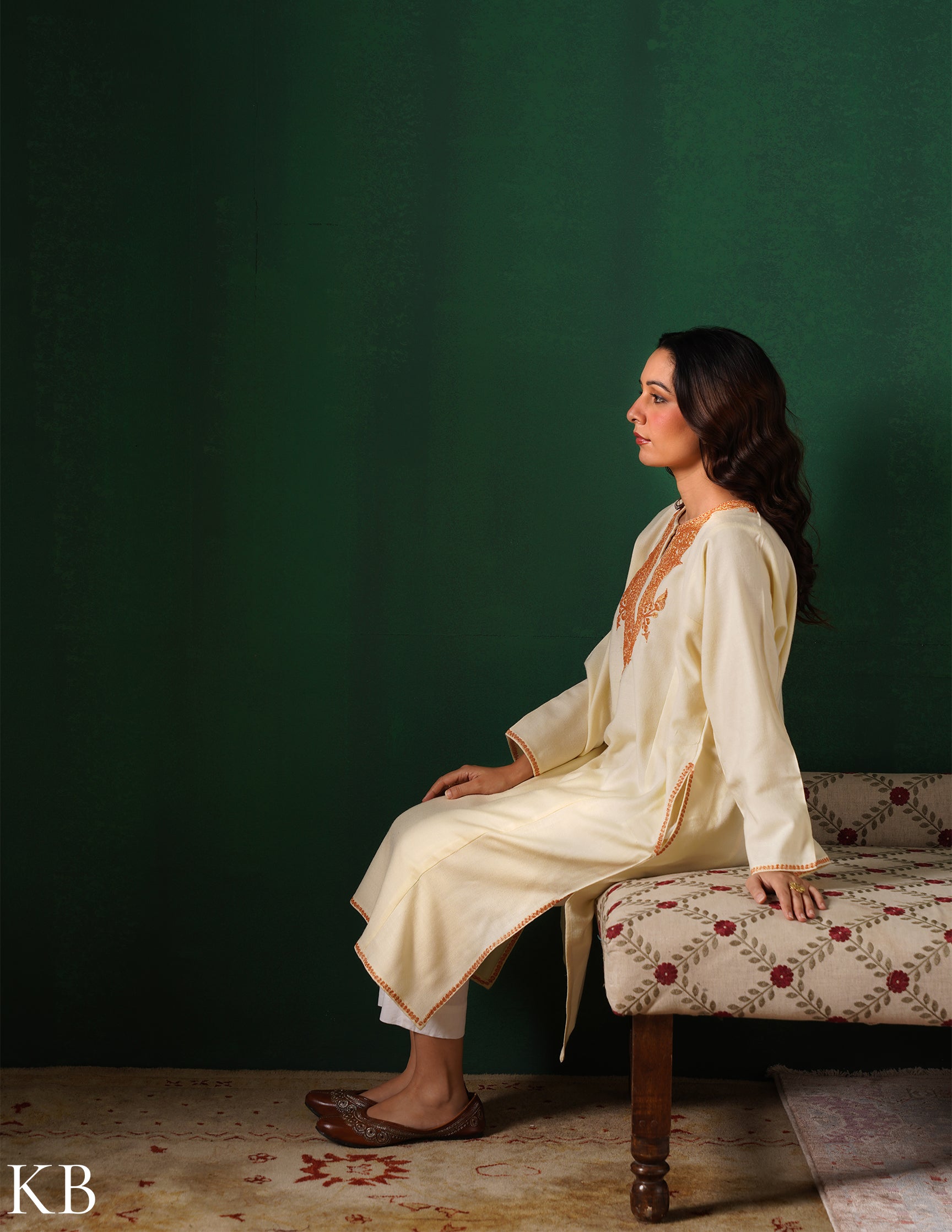 Kashmiri Golden Boti Tilla Embroidered Woollen Phiran – Eggshell White | Handcrafted Heritage - Kashmir Box