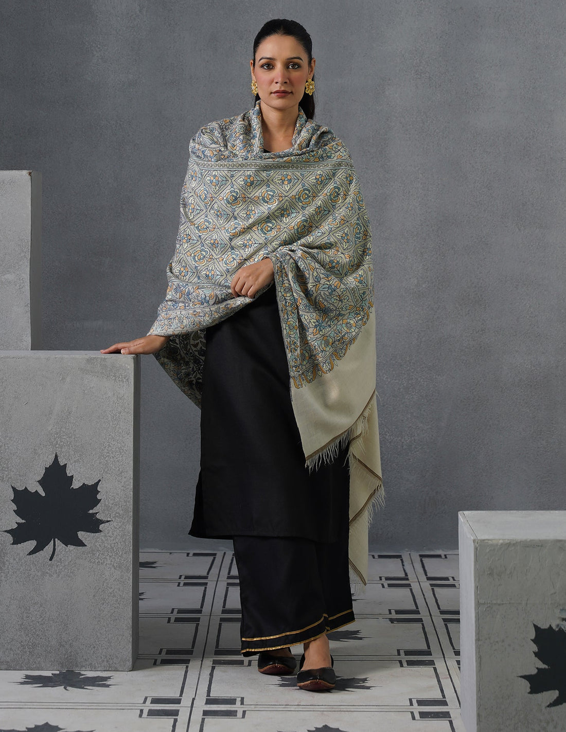 Kashmiri Handwoven Pashmina Jamawar Sozni Shawl – Light Cream | Handwoven Heritage - Kashmir Box