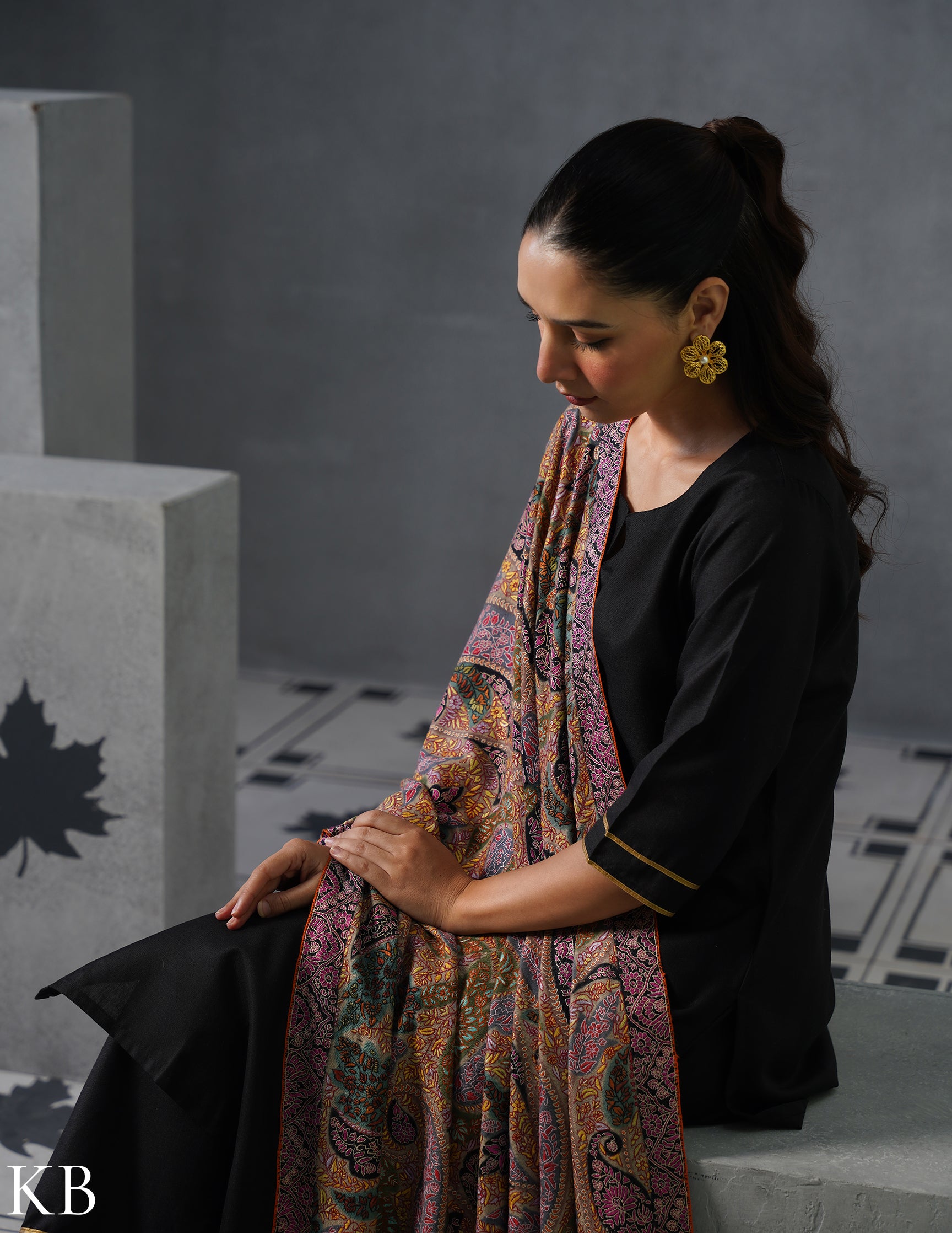 Kashmiri Handwoven Pashmina Kalamkaari Sozni Shawl – Multicoloured | Handwoven Heritage - Kashmir Box