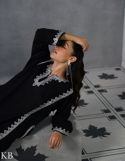 Kashmiri Silver Zari Embroidered Woollen Phiran – Black | Timeless Winter Wear - Kashmir Box