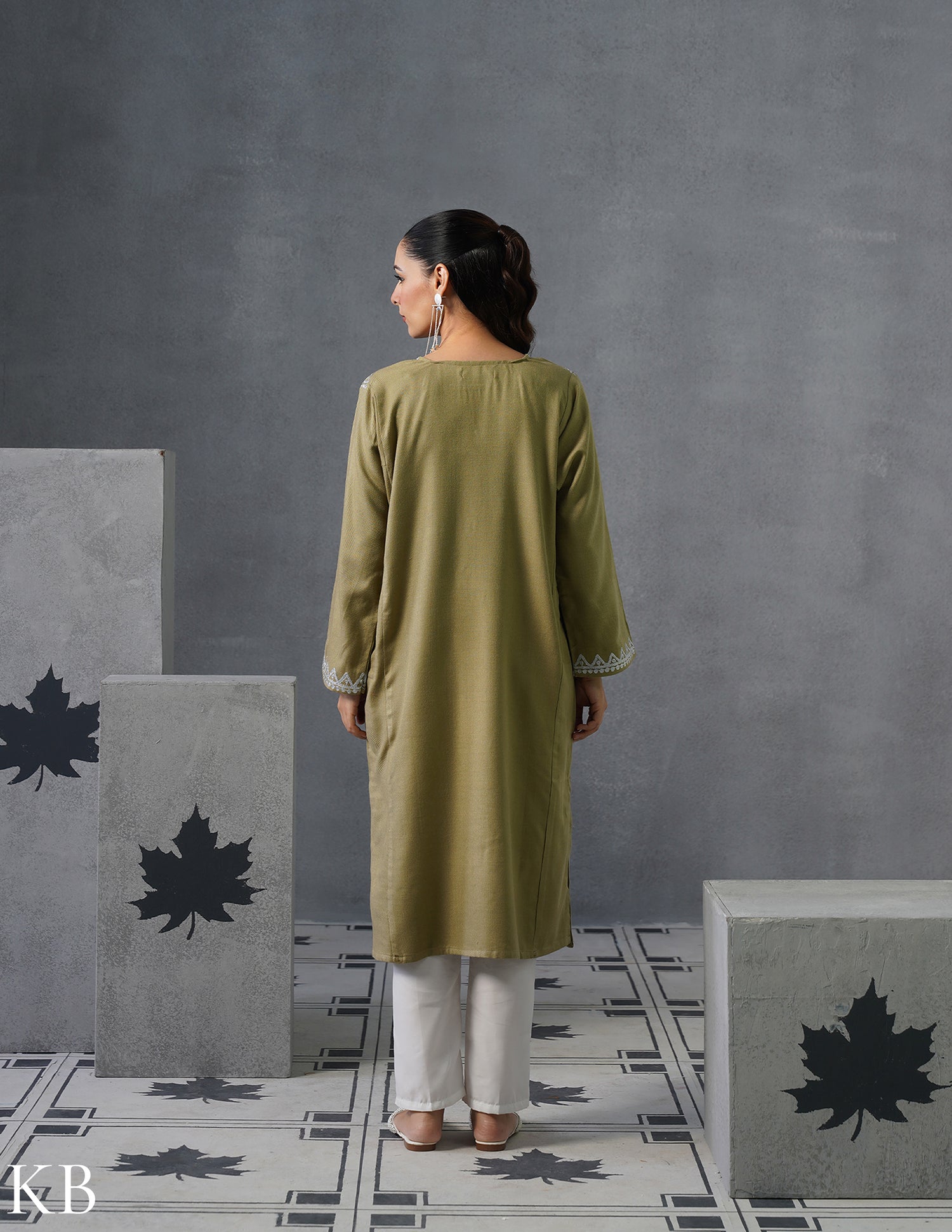 Kashmiri Silver Zari Embroidered Woollen Phiran – Fawn | Timeless Winter Wear - Kashmir Box