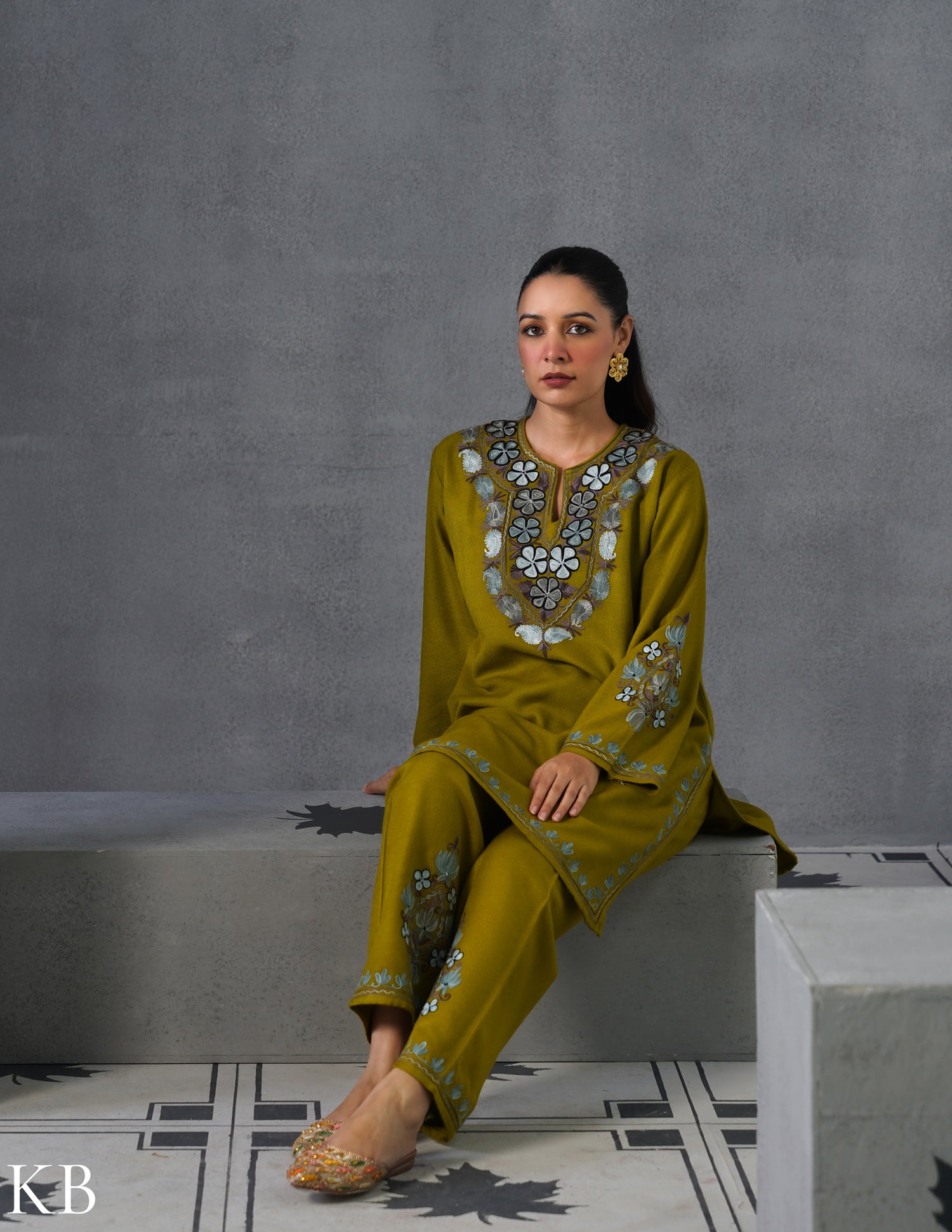 Kashmiri Grey &amp; Brown Aari Embroidered Woollen Coordset – Moong Green | Timeless Style - Kashmir Box