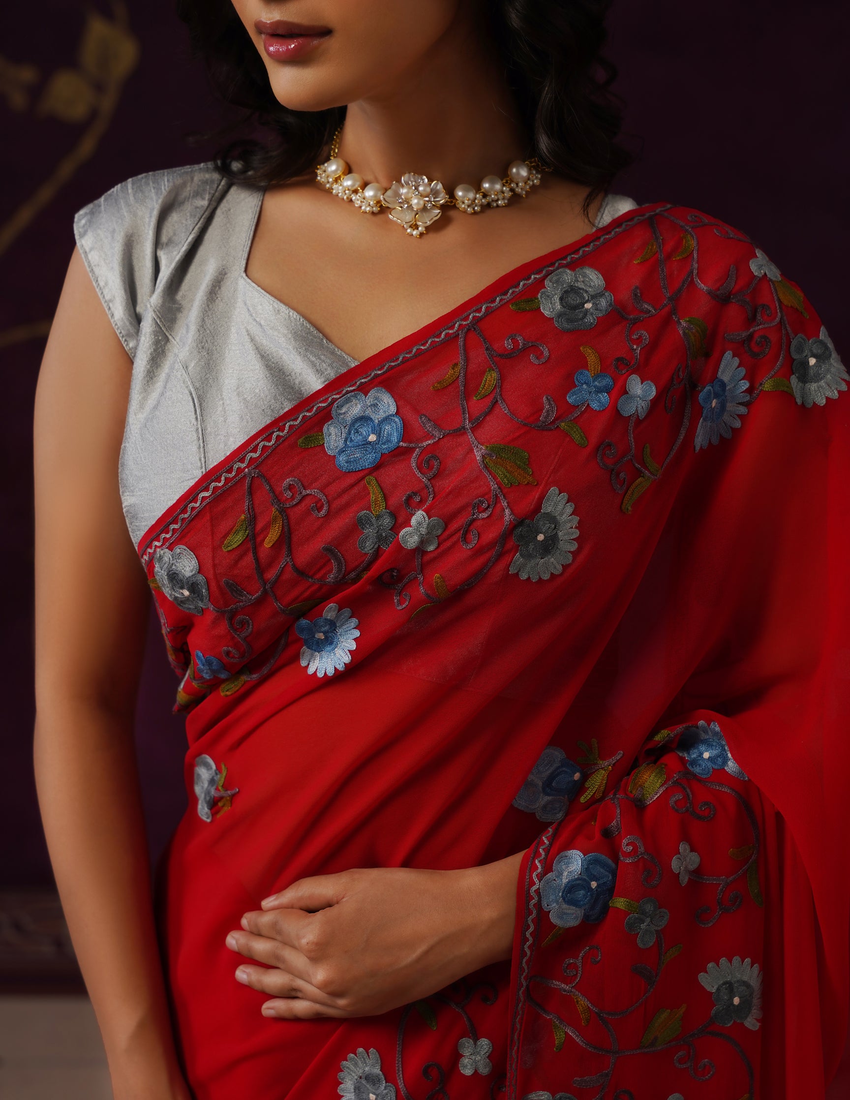 Kashmiri Aari Embroidered Georgette Saree – Red