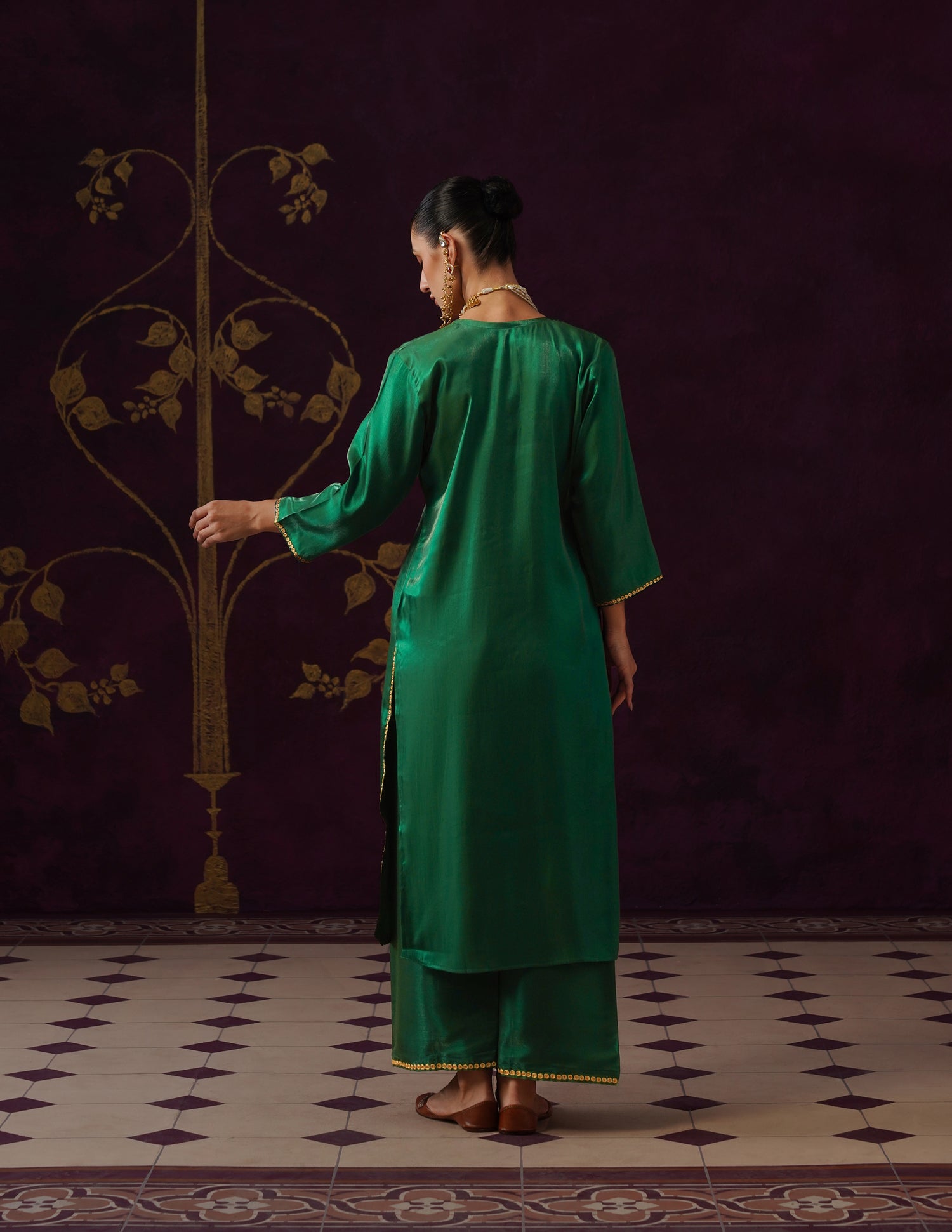 Kashmiri Tilla Embroidered Silk Co-ord Set – Bottle Green