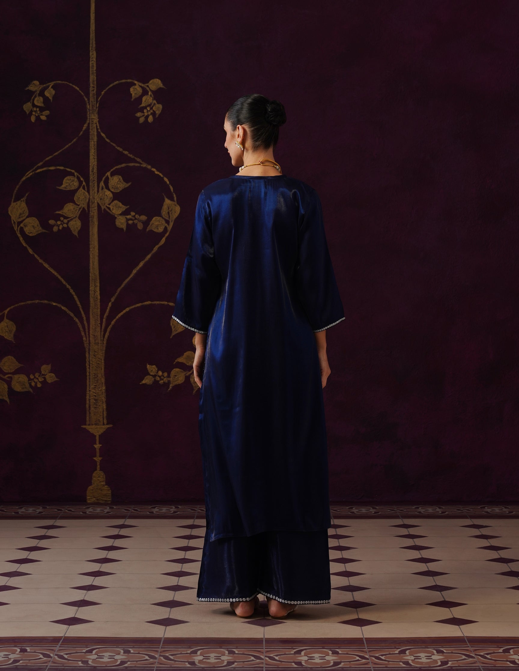 Kashmiri Tilla &amp; Thread Embroidered Silk Co-ord Set – Midnight Blue