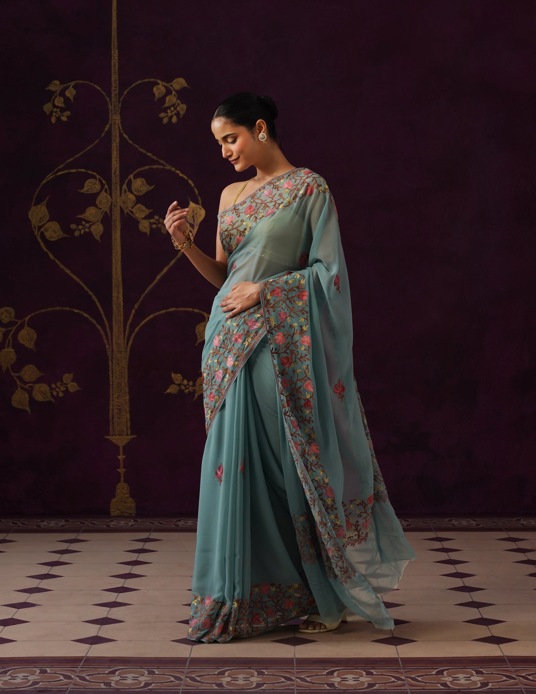 Kashmiri Aari Embroidered Georgette Saree – Teal