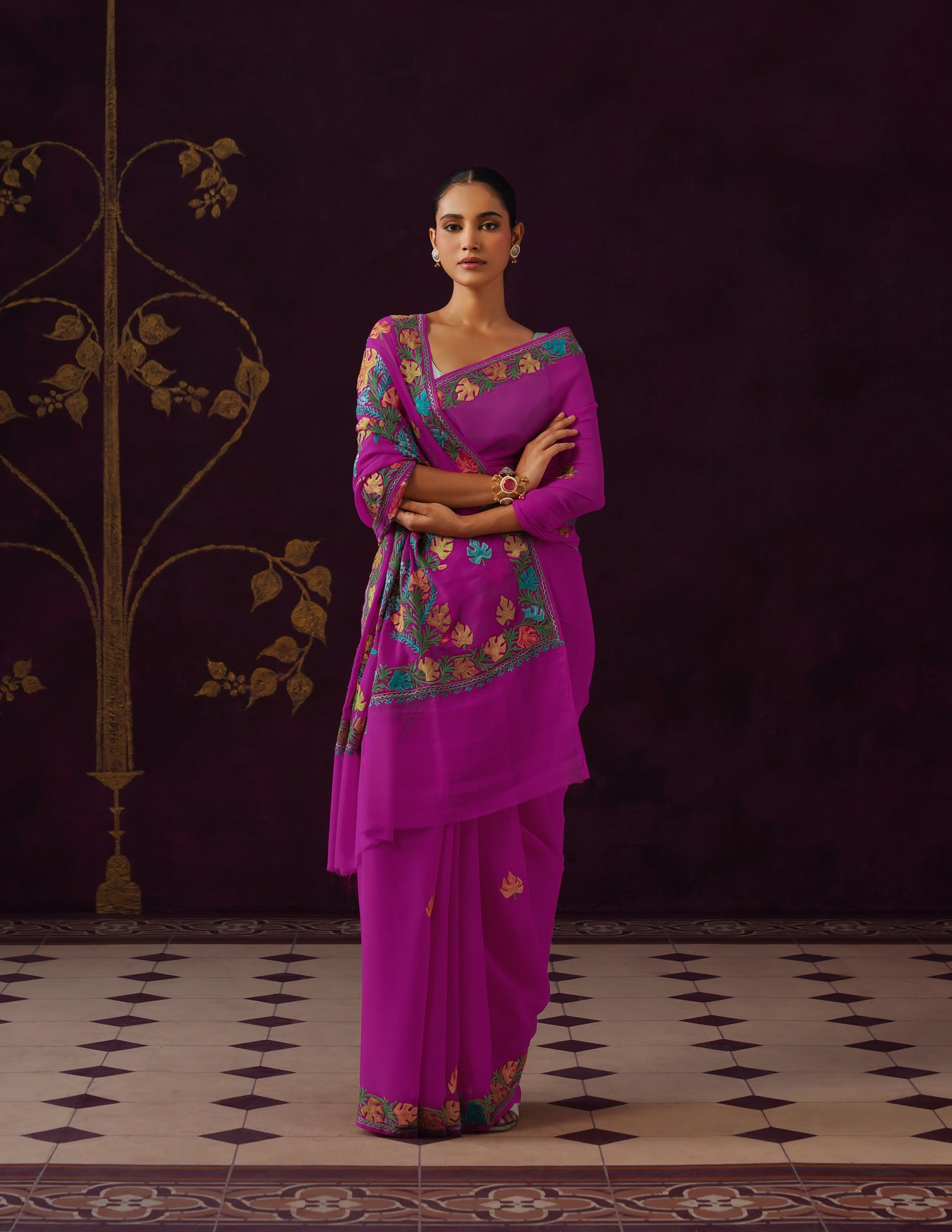 Kashmiri Aari Embroidered Georgette Saree – Hot Magenta