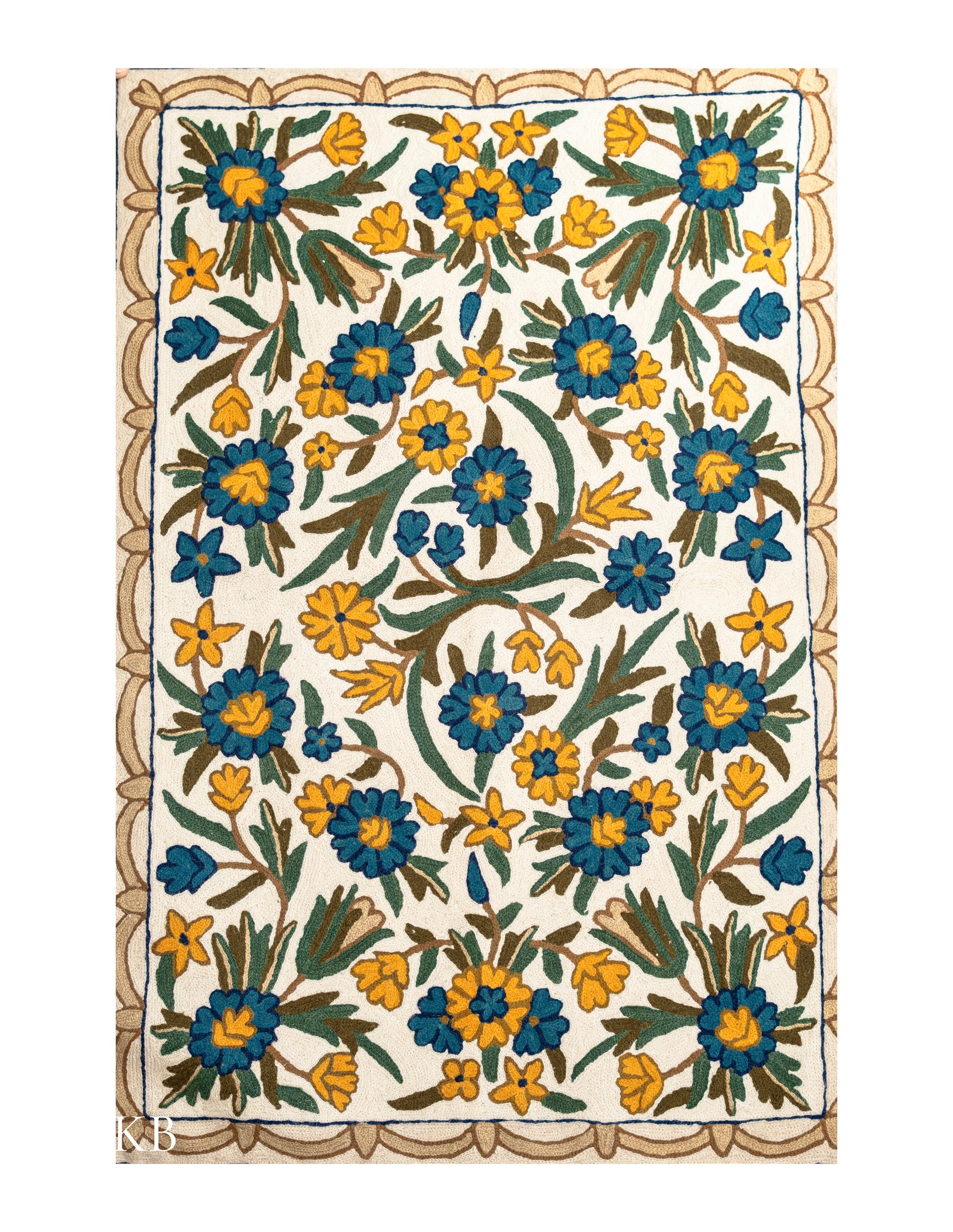 Chain Stitch Rugs: Antique Style with Modern Floral Aesthetic |Kashmir ...