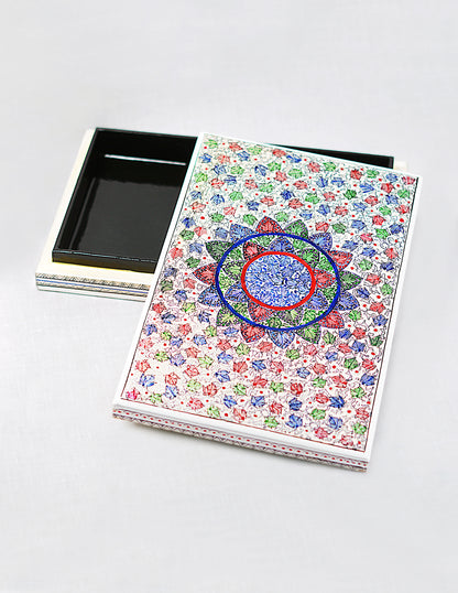 Handmade Kashmir Papier-Mâché Flat Box — Hand-Painted Design | 16.5 cm (L) × 25.5 cm (B) × 3.5 cm (H)