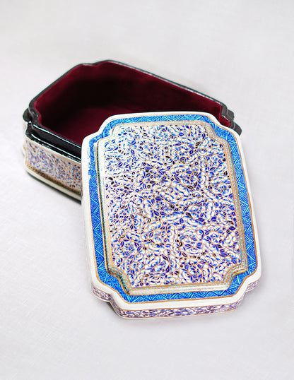 Handmade Kashmir Papier-Mâché Storage Box — Hand-Painted Design | 16 cm (L) × 21 cm (B) × 7 cm (H)