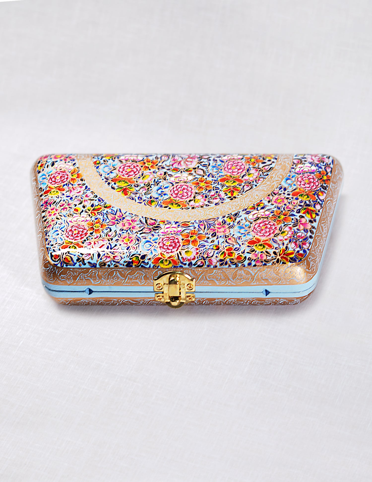 Handmade Kashmir Papier-Mâché Trapezium Clutch — Hand-Painted Design | 13 cm (L) × 21.5 cm (B) × 4 cm (H)