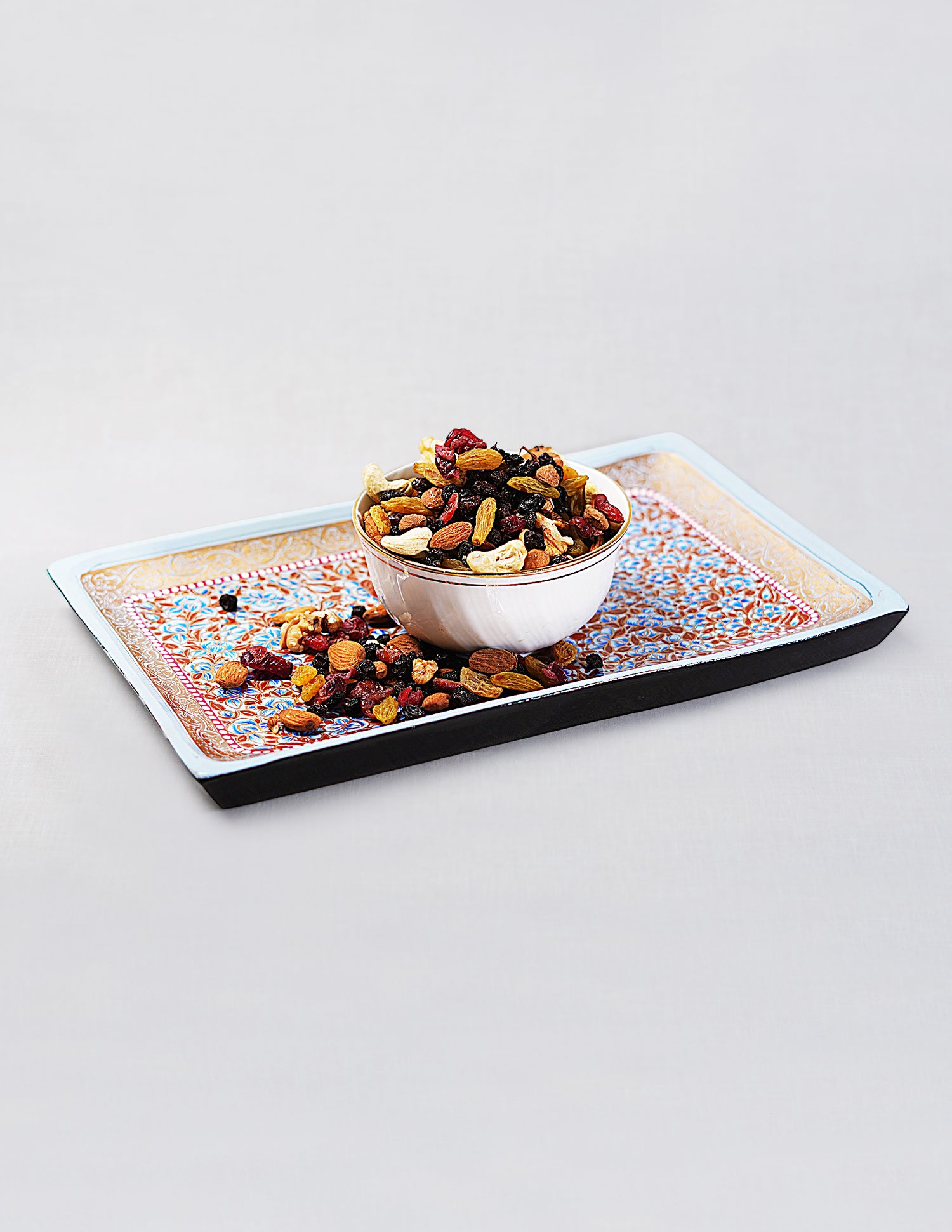 Handmade Kashmir Papier-Mâché Rectangular Tray — Hand-Painted Design | 19.5 cm (L) × 30.3 cm (B) × 2.5 cm (H)