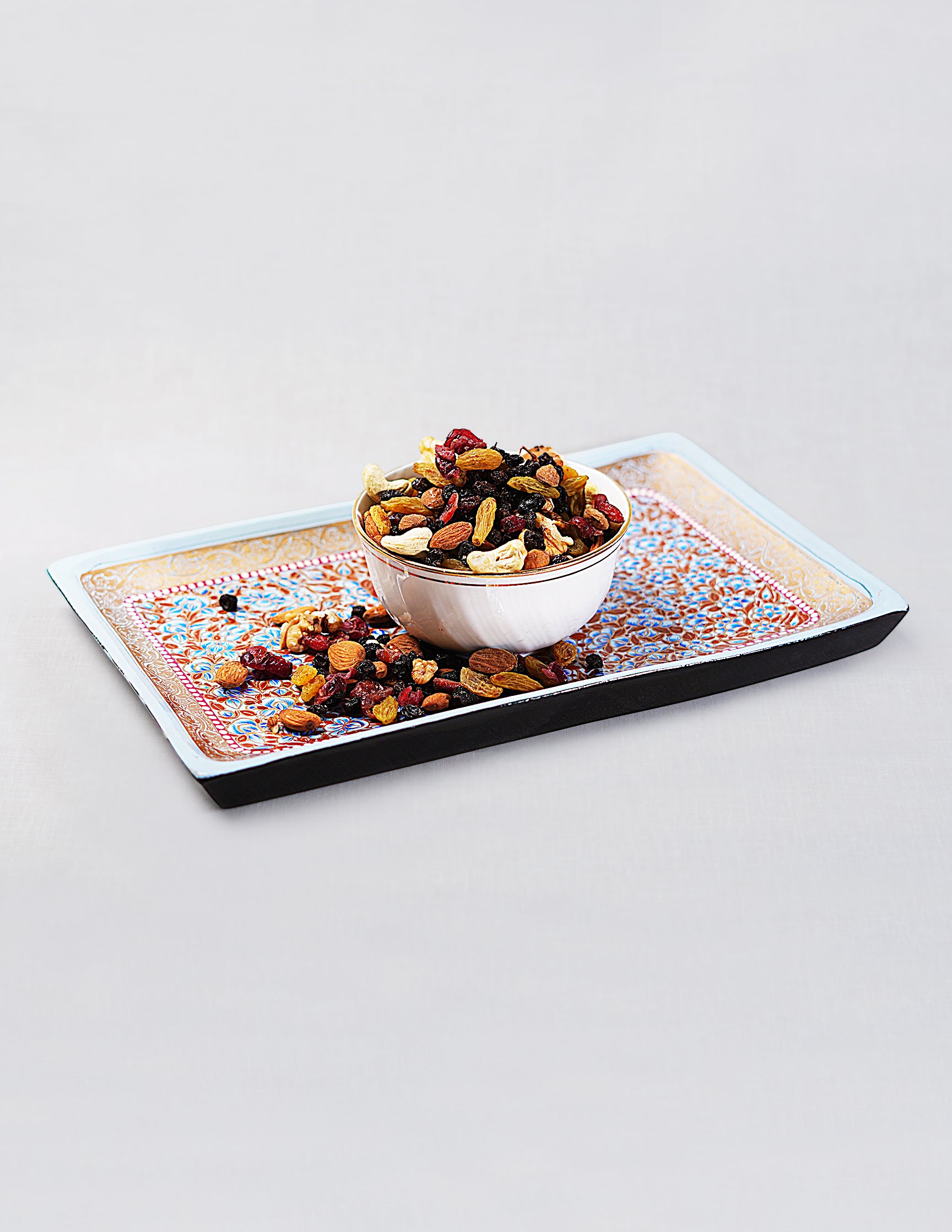 Handmade Kashmir Papier-Mâché Rectangular Tray — Hand-Painted Design | 19.5 cm (L) × 30.3 cm (B) × 2.5 cm (H)