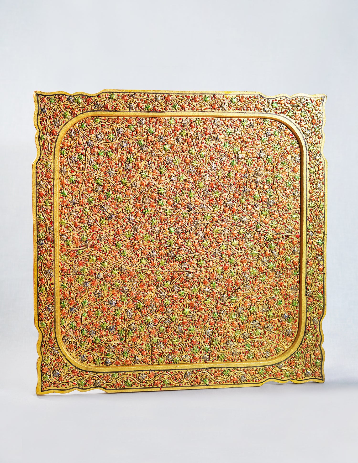 Handmade Kashmir Papier-Mâché Wall Panel — Hand-Painted Design | 45 cm (L) × 45 cm (B) × 1 cm (H)